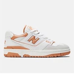Brand new in box never worn
Men’s New Balance 550. 
Size: 9.5White with brown